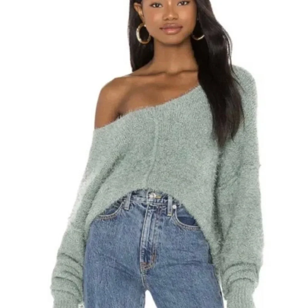 Free People Icing V Neck Pullover Spring Dust - Picture 2 of 10